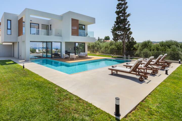 Ostria Villa, Pirgos-Villas, Ηeated Pool, Sea View gallery image 2