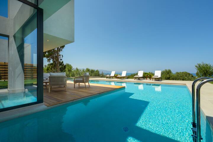 Ostria Villa, Pirgos-Villas, Ηeated Pool, Sea View gallery image 3