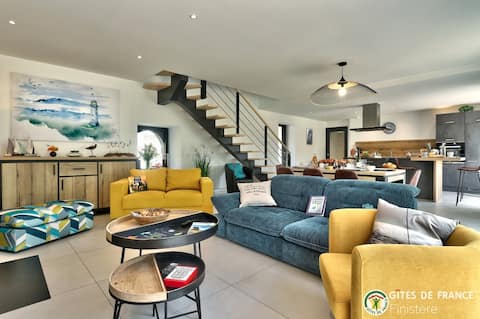 Propriété Airbnb réussie: Ty an heol: New house with terraces and spa à Plouescat