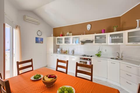Apartment Božo Premantura