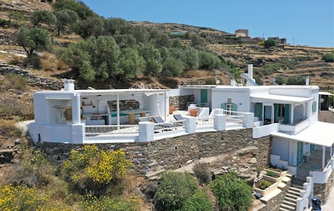 Laurel house