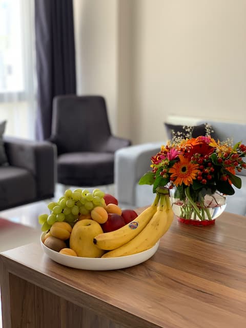 Royal Residence 3 bedroom+1 living room residence