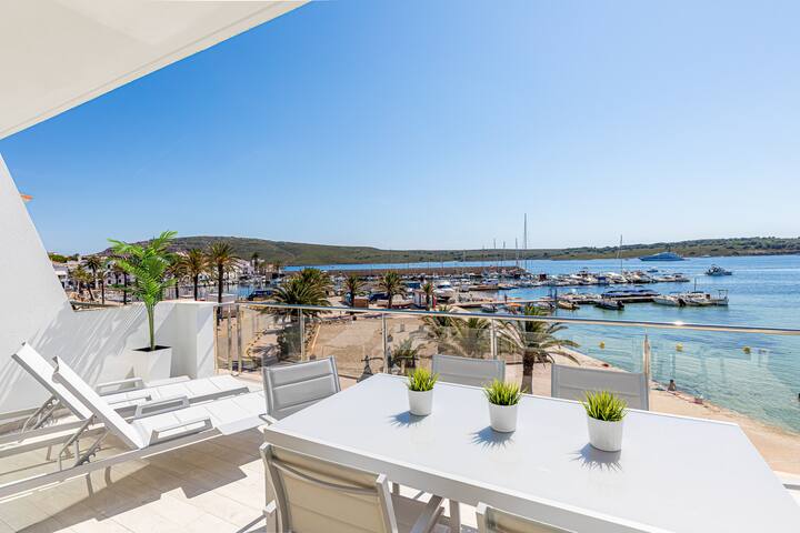 Mevamar | Preciosa casa frente al mar en Fornells