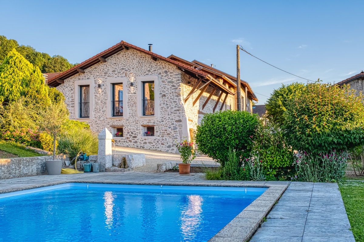 Coublevie Vacation Rentals & Homes - Auvergne-Rhône-Alpes, France | Airbnb