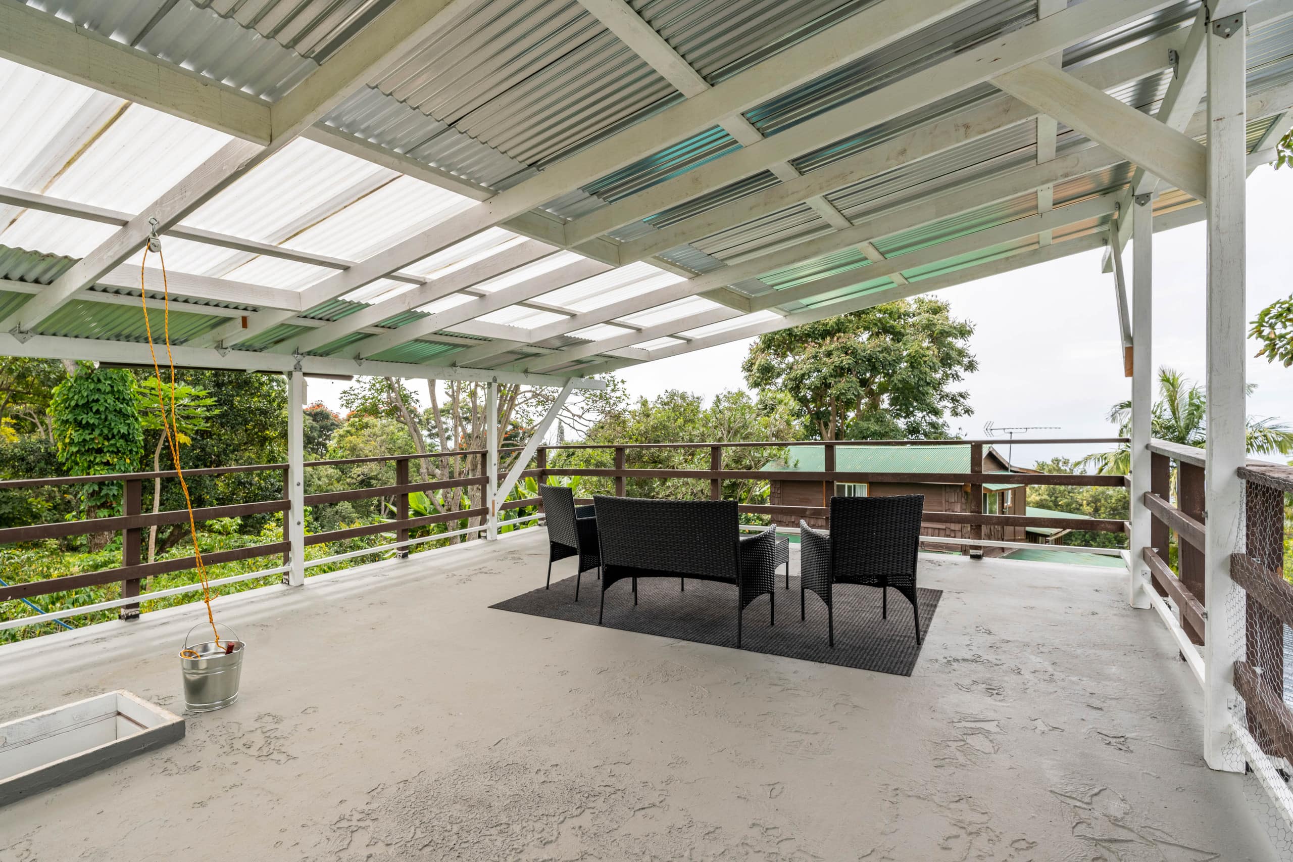 Io’s Nest- studio on a coffee farm with ocean view - Image 28
