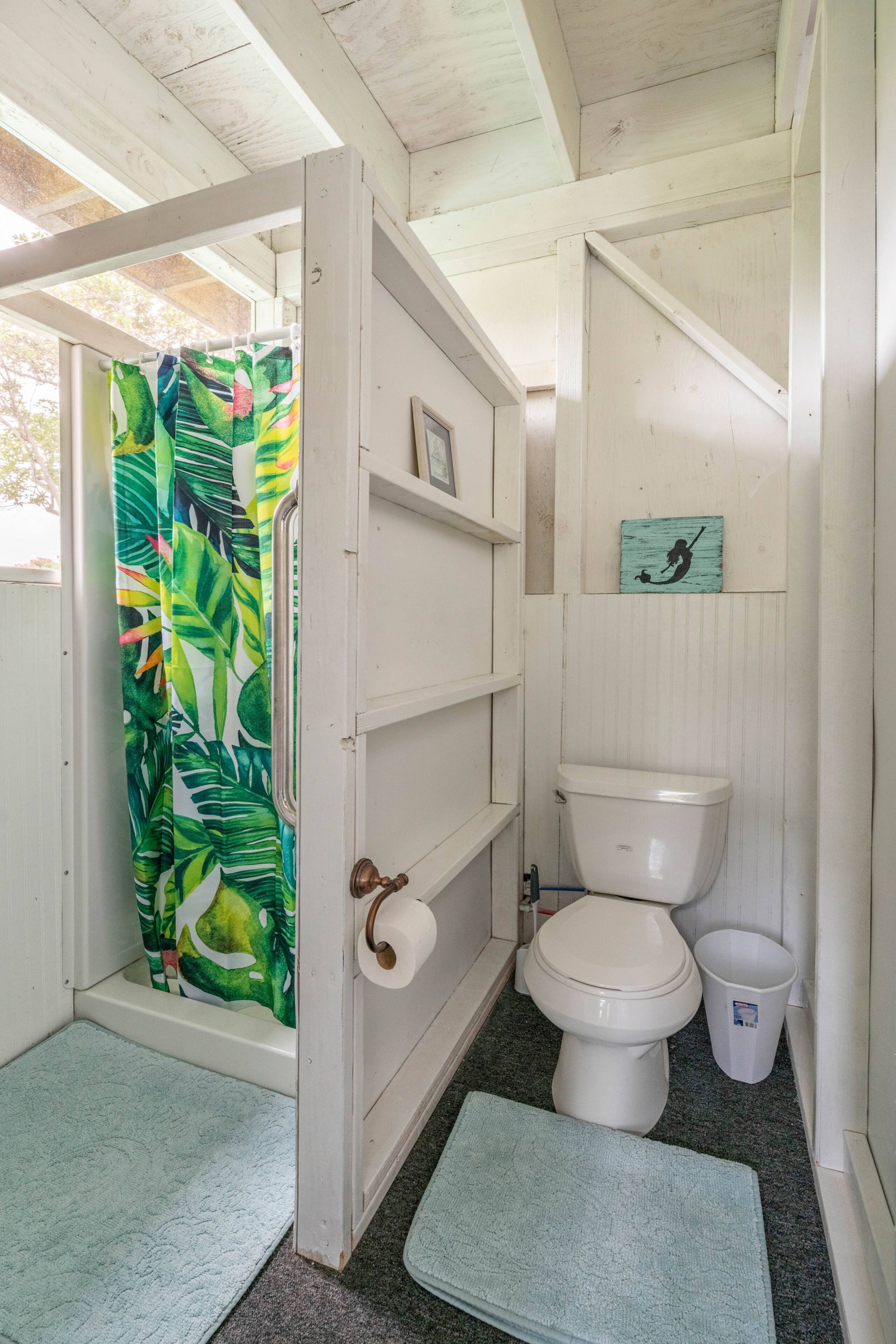 Io’s Nest- studio on a coffee farm with ocean view - Image 27