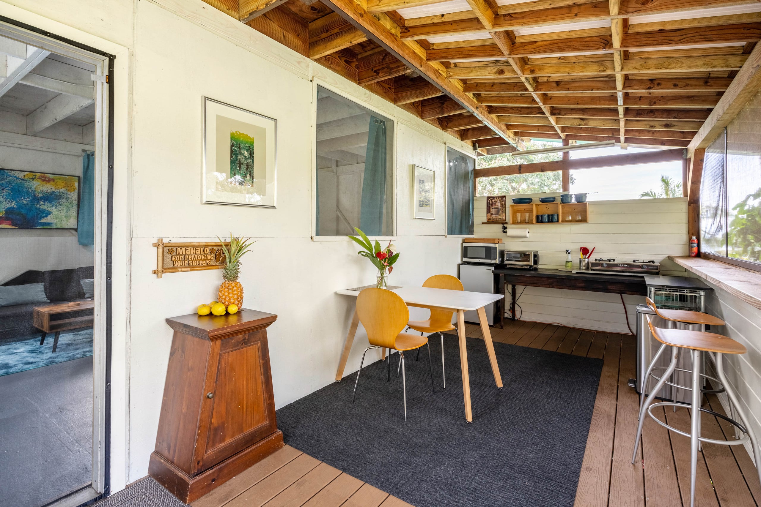 Io’s Nest- studio on a coffee farm with ocean view - Image 25