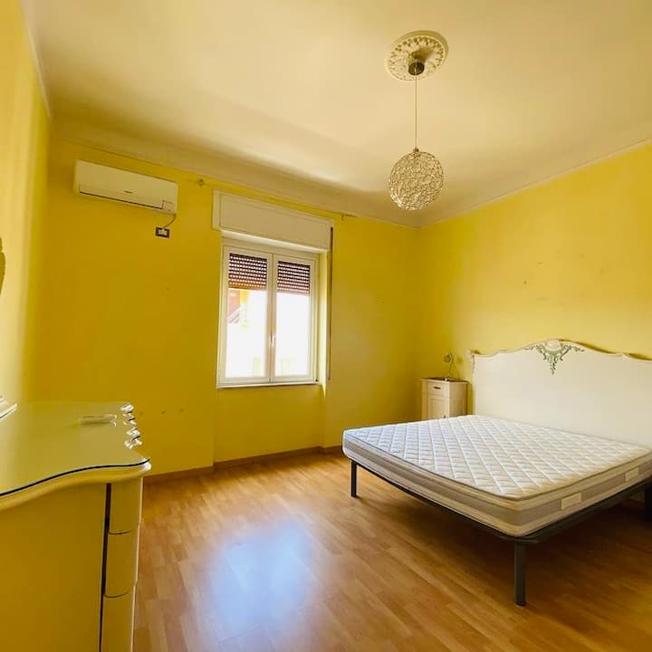 Appartamento In Pieno Centro A Crotone - Crotone