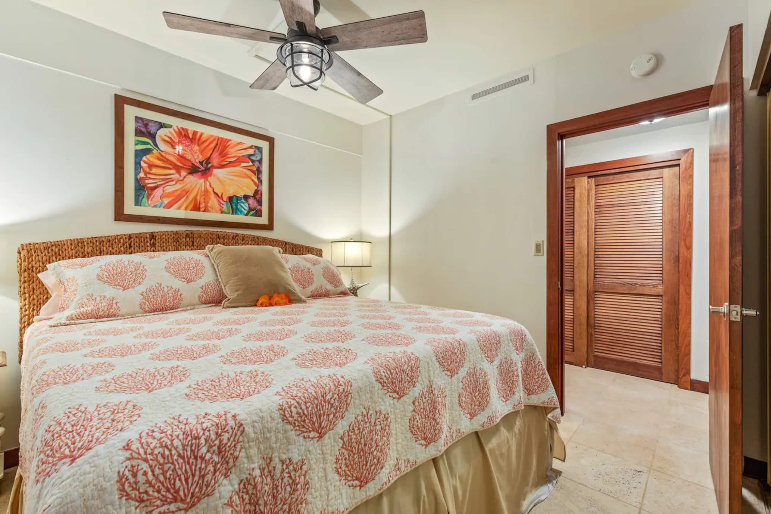 Condo in Kailua-Kona · ★4.91 · 1 bedroom · 2 beds · 1 bath - Image 11