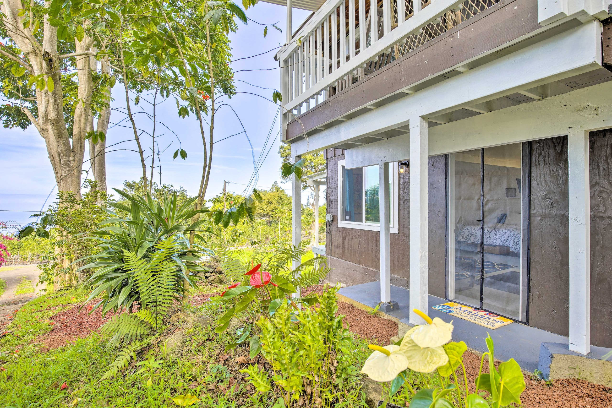 Studio on coffee farm with ocean view lanai - Photo 17