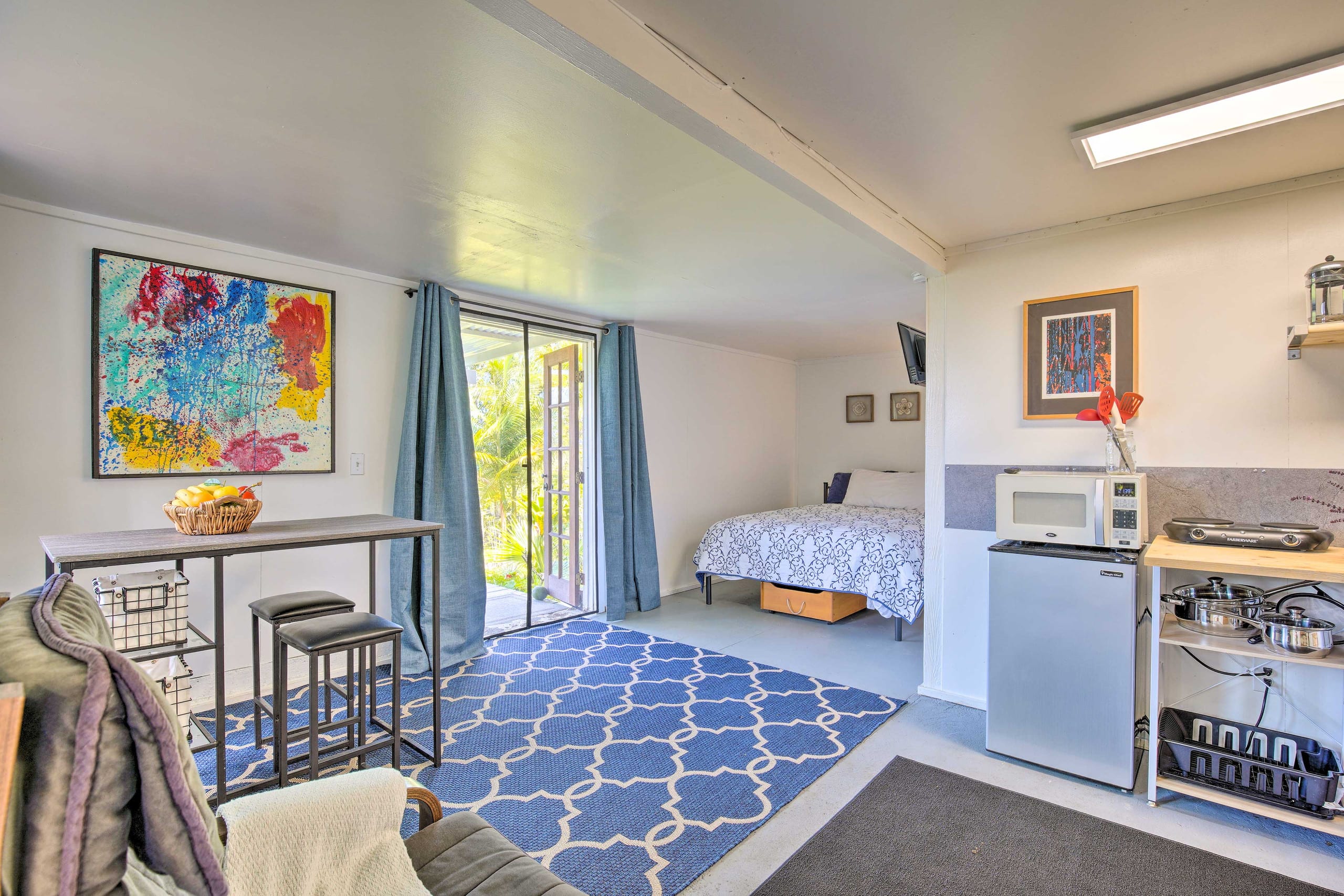 Studio on coffee farm with ocean view lanai - Photo 6