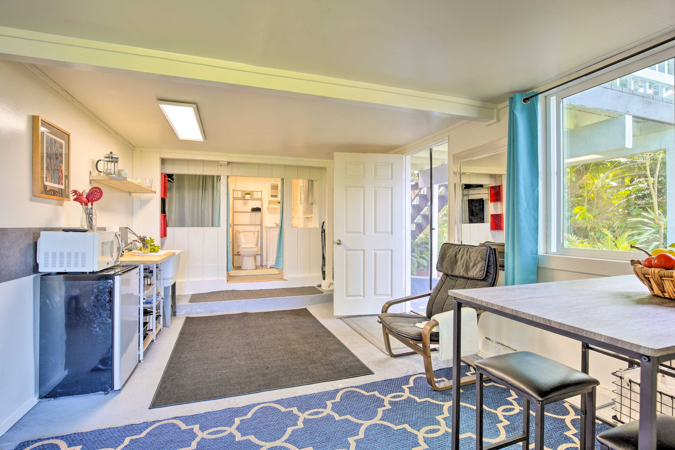 Studio on coffee farm with ocean view lanai - Photo 3