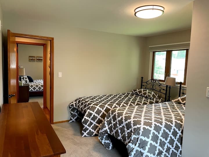 غرفة النوم 2