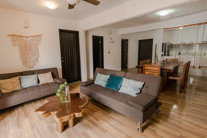Well Located 2 Bedroom House With Bikes Available! - Bacalar
