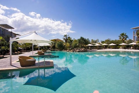 Top performing Airbnb: Private and Secluded Beach Studio Resort Apartment in Kingscliff