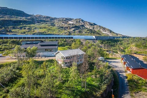 Accommodation in the middle of Riksgränsen with wood-fired sauna