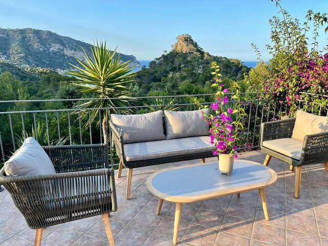 Seaview villa Aiguablava-walking distance to beach gallery image 4