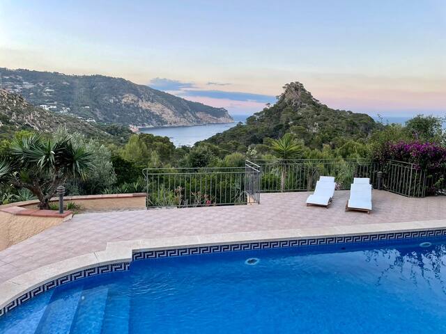 Seaview villa Aiguablava-walking distance to beach