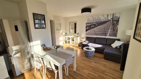 Erfolgreiche Airbnb-Immobilie: Blochmann-Cárre ★apartment with garden and balcony★ in Gohlis Süd