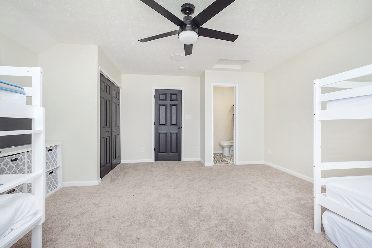 საძინებელი 4