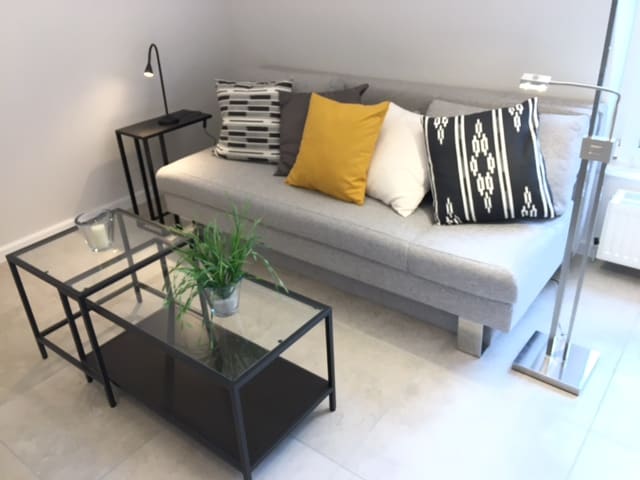 Top performing Airbnb: Super duplex in Bremen at Bürgerpark in Findorff