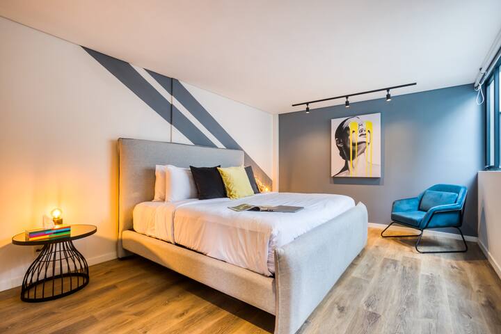 Urban Comfort Near Hotspots | Rooftops+Gym+B/Ctr gallery image 4