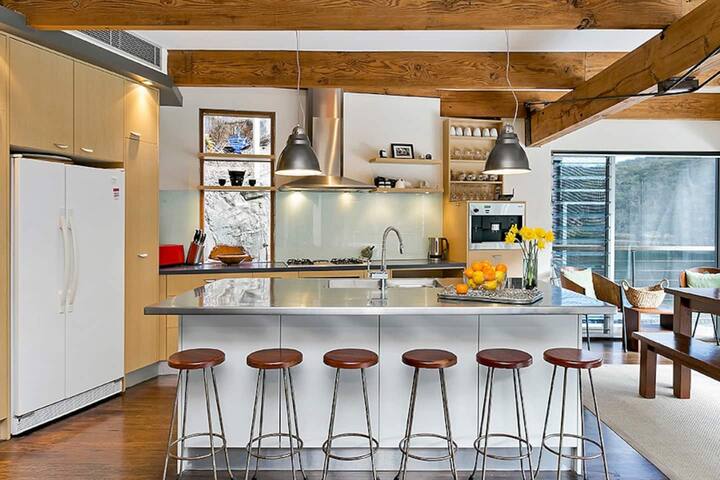 Sand and Stone: Berowra Waters with use of tinnie gallery image 4