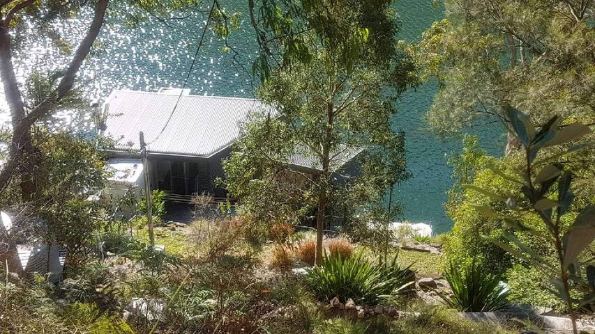 Sand and Stone: Berowra Waters with use of tinnie gallery image 2