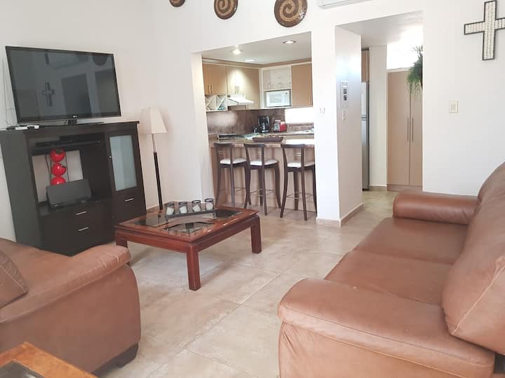 Departamento Amueblado En Country Club, Solimar - San Carlos