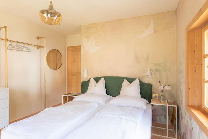 Chalet 1888 Schlafzimmer Kraniche
