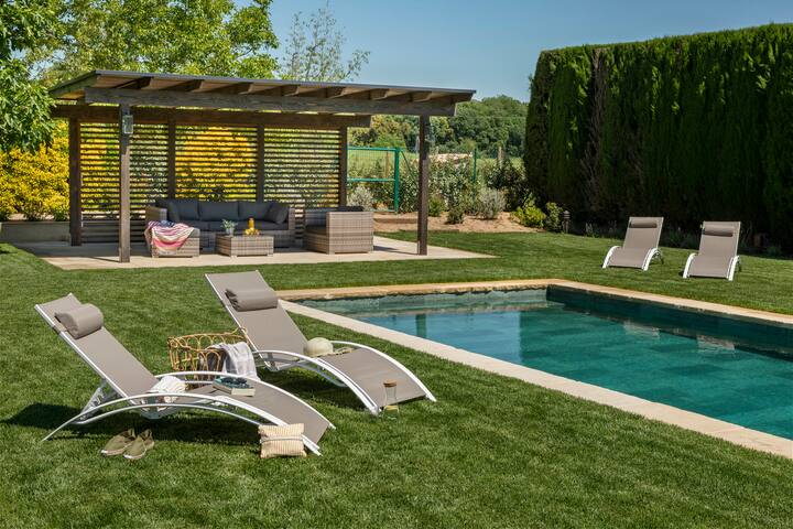 Can Cristus, casa con piscina en Monells gallery image 3