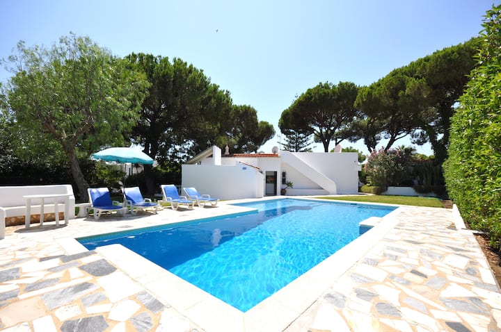 A Super Little Villa For Small Parties - Vilamoura