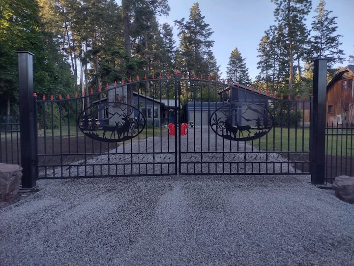 Woods Bay Rentals, Montana - Bigfork, MT