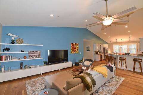 Beautiful New House with Half Acre Back Yard