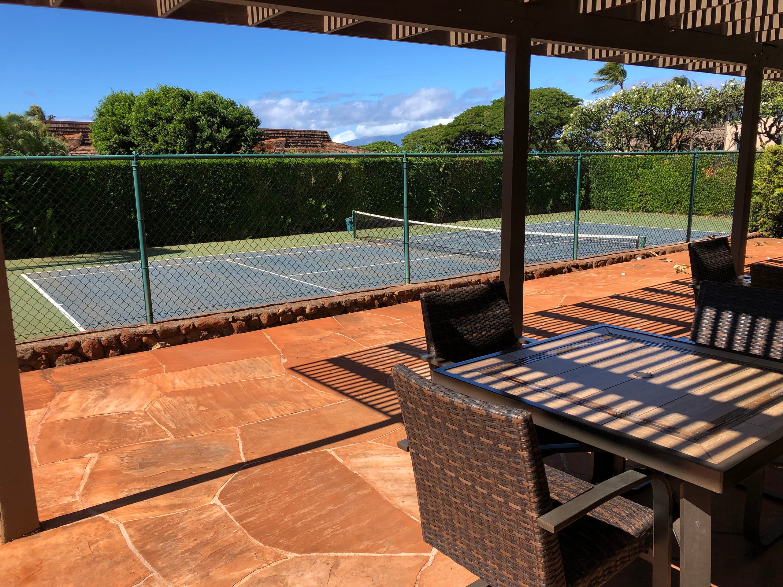 Condo in Lahaina · ★5.0 · 2 bedrooms · 2 beds · 2 baths - Image 32