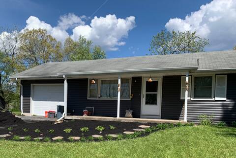 Peaceful 2-bed house on outskirts of State College
