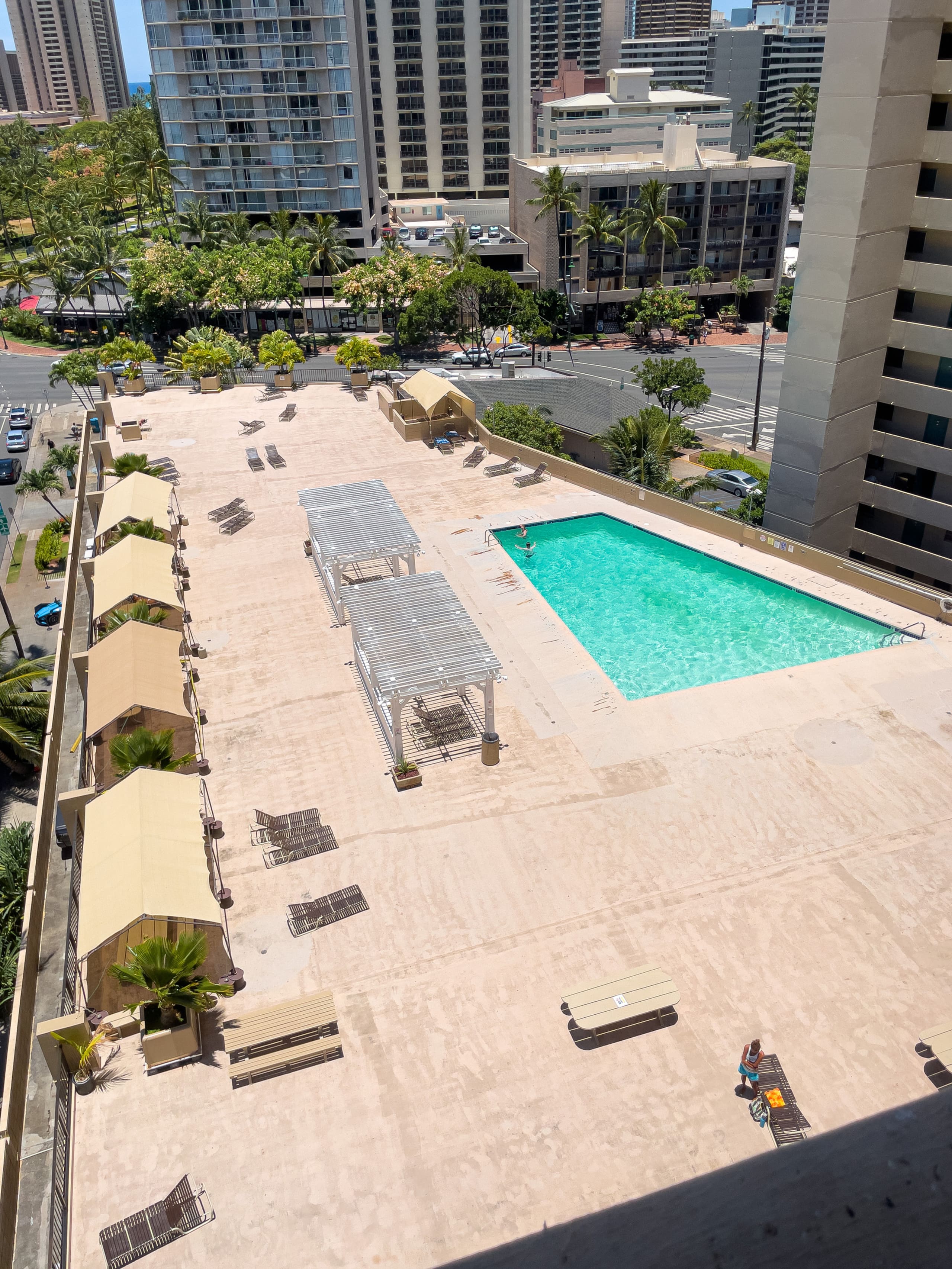 Condo in Honolulu · ★4.74 · Studio · 1 bed · 1 bath - Image 11