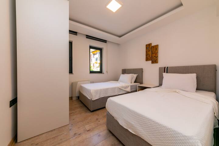 غرفة النوم 2