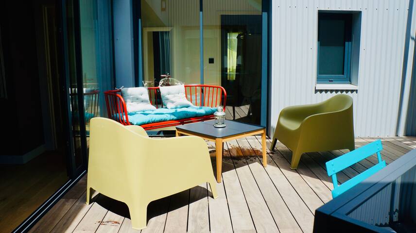 Alegria: cozy and spacious, terrace and parking