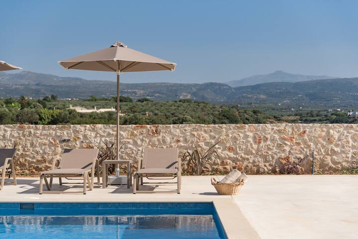 Evaero Villa I, Family Retreat with a 36m² Pool gallery image 3