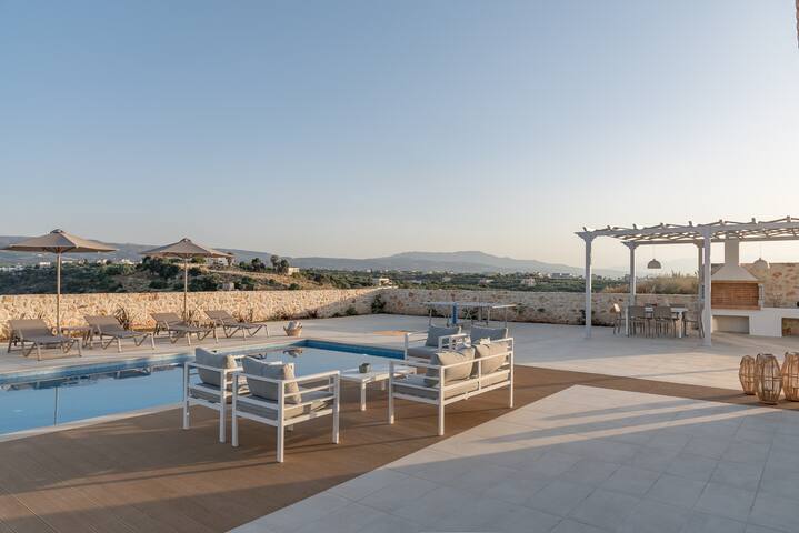 Evaero Villa I, Family Retreat with a 36m² Pool gallery image 4