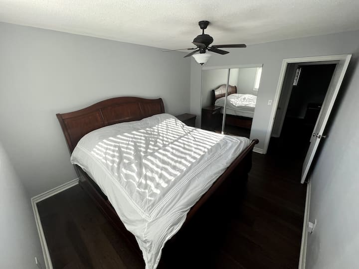 Master Bedroom king size bed