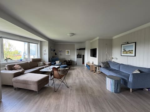Centrally located, modern and spacious apartment