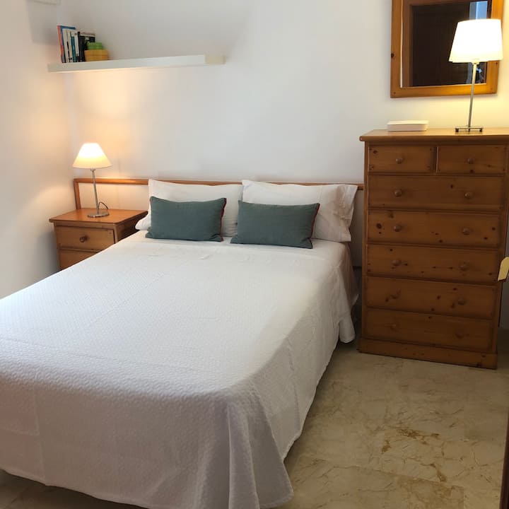 Dhomë gjumi 2