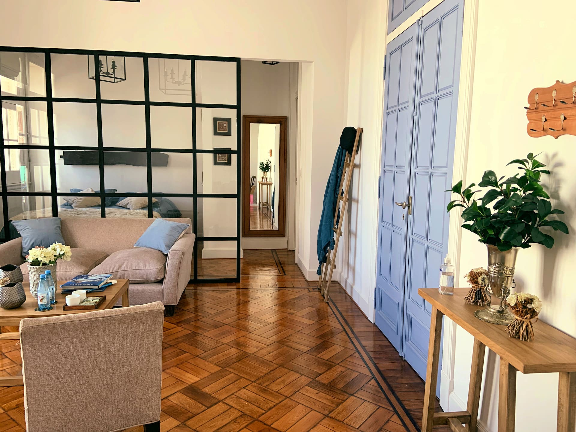 One-bedroom apartment in Monserrat