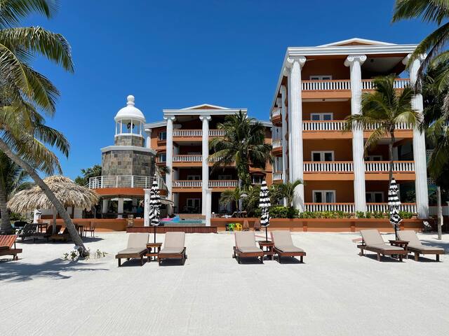 Lighthouse Beach Villa Playa #3 gallery image 3