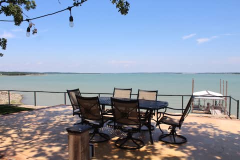 Private, Secluded, Lakefront Retreat with Hot Tub!