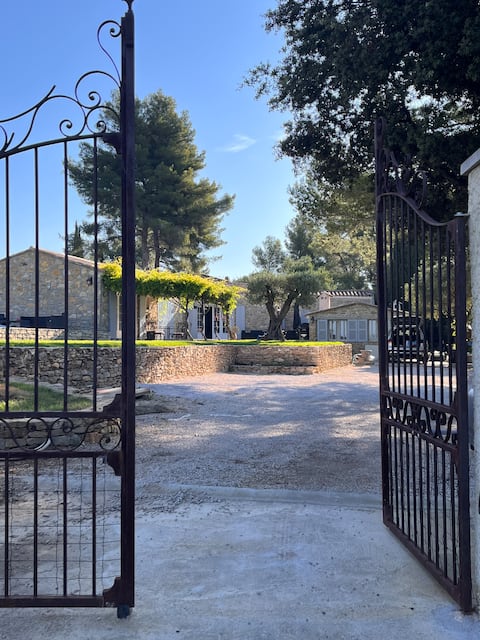 Villa Marcella Sea View, Air Conditioning and Heated Pool