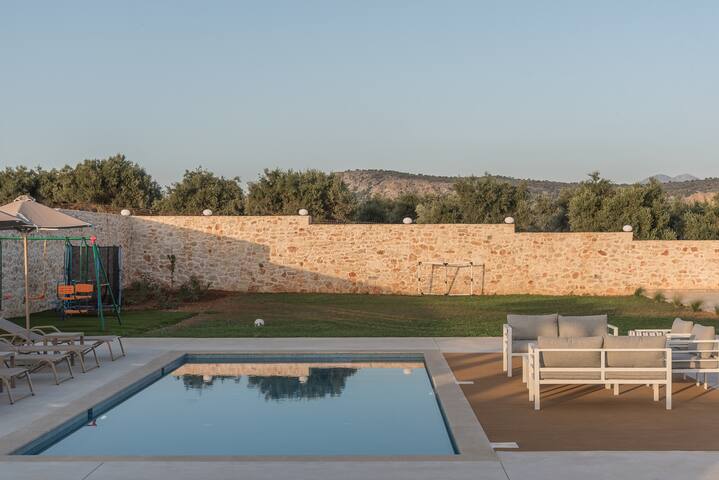 Evaero Villa IV, Family Retreat with a 36m² Pool gallery image 5