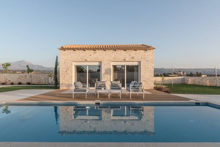 Evaero Villa IV, Family Retreat with a 36m² Pool gallery image 2